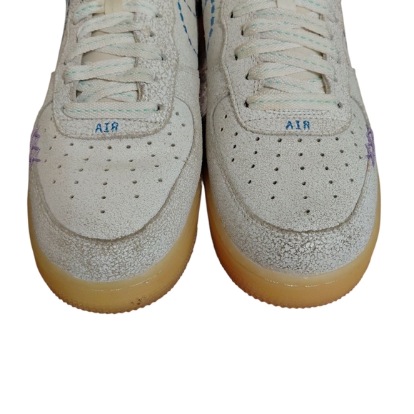 Men’s Nike Air Force One '07 White Distressed Sneakers Size 9 - Picture 4 of 12